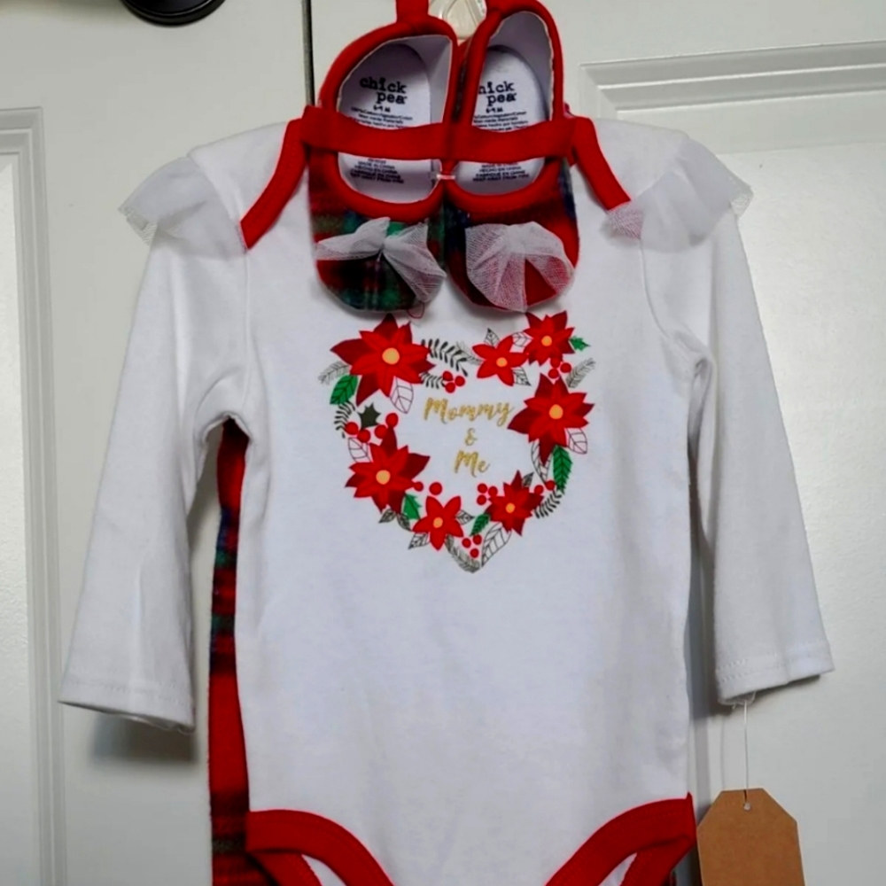 Chick pea baby girl three pieces outfit